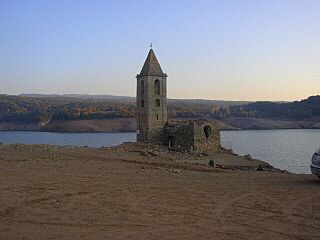 Iglesia de Sant Romà de Sau.jpg