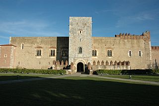 Perpinyà - Palau dels Reis de Mallorca - Façana de ponent.jpg