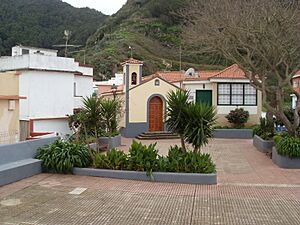 Archivo:Plaza de Las Carboneras