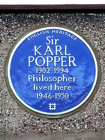 Archivo:Sir KARL POPPER 1902-1994 Philosopher lived here 1946-1950