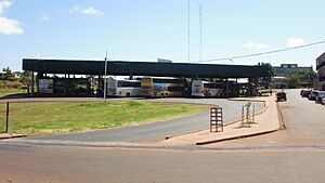 Archivo:Terminal de Omnibus San Vicente (Misiones)