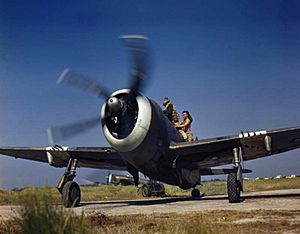 Archivo:Thunderbolt II 30 Sqn RAF at Jumchar 1945