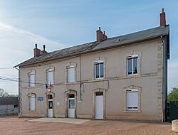 Town hall of Chamberat (1).jpg