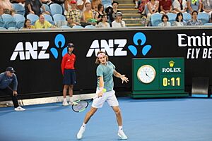 Archivo:Tsitsipas at Aussie Open (46790810151)
