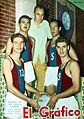 Vassino, Lanzzillota, el entrenador Del Río, Trama y Parizzia (San Lorenzo campeón) - El Gráfico 1954