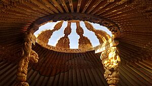 Archivo:20230626 18a Mongolian yurt roof section