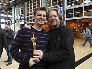 Archivo:Andrew Stanton and Victor Navone