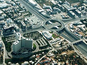 Archivo:Athens-Kiffisia-aerial