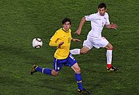 Archivo:Brazil & Chile match at World Cup 2010-06-28 6