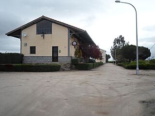 Campanario - La estación y su albergue.jpg