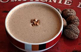 Cuisine of the Basque Country-Intxaursaltsa 001.JPG