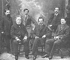 Archivo:Directors de la Reina Vella - 1908