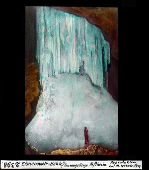 Archivo:ETH-BIB-Niflheim, Tennengebirge, Eisriesenwelt, Höhle-Dia 247-02398