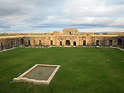 Archivo:Governors quarters, Royal fort of Concepción 14 October 2015 (4)