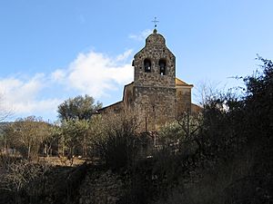 Archivo:Iglesia huetos