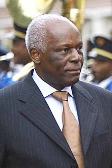 José Eduardo dos Santos 2.jpg