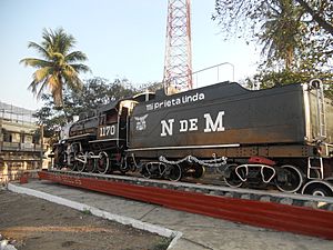 Archivo:Locomotora Tierra Blanca, Veracruz