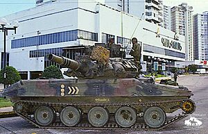 Archivo:M551 Sheridan in Panama