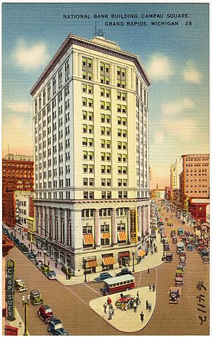Archivo:National Bank Building, Campau Square, Grand Rapids, Michigan (64112)
