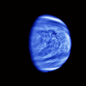 Archivo:PIA00072 Venus Cloud Patterns - colorized and filtered