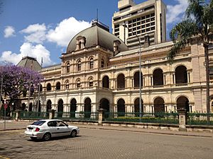 Archivo:Parliament House, Brisbane 03