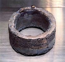 Archivo:Plutonium ring