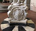 San bartolomeo a monte oliveto, int., acquasantiera con Tuccia di g.b. foggini 04 stemma medici-cybo