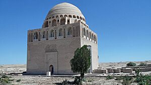 Archivo:SultanSanjarMausoleum1