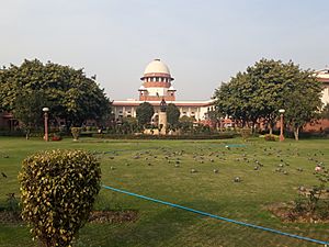 Archivo:Supreme Court of India, front view 02