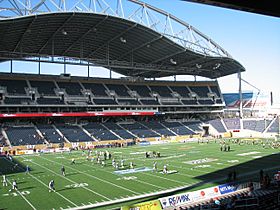 Winnipeg Nov 2 2013 stadium.JPG
