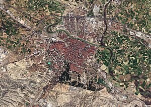 Archivo:Zaragoza Spain (cropped) ESA