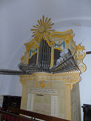 Archivo:Órgano barroco de estilo pompalino
