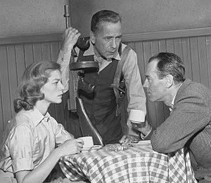 Archivo:Bacall, Bogart, Fonda crop
