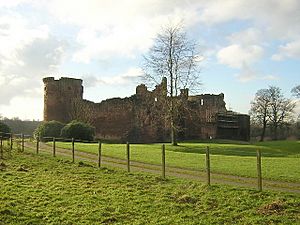 Archivo:Bothwell Castle