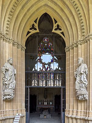 Archivo:Chapel of Barbazana, Cathedral of Pamplona 01