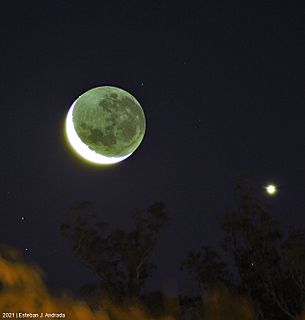 Archivo:Conjunción entre la Luna y Venus