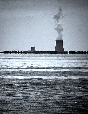 Archivo:Davis besse power plant