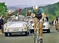 Archivo:Eddy Merckx 1966
