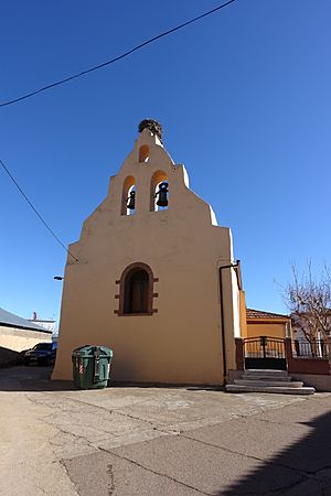 Archivo:Iglesia de San Bartolomé, Morasverdes 01