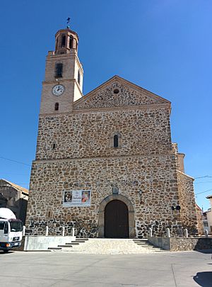 Archivo:Iglesia de San Juan Bautista, Urda 02