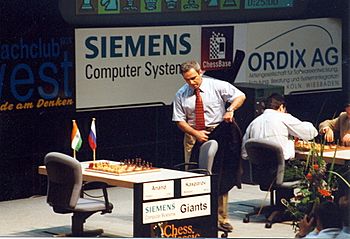 Archivo:Kasparow001