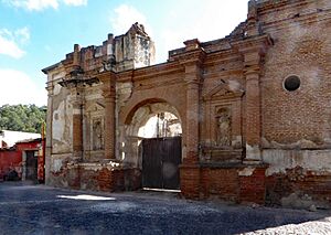 Archivo:La Parroquia de San Sebastián (39469982665)