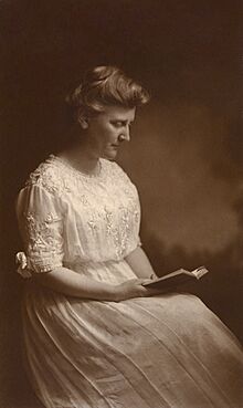 Mary White Ovington.jpg