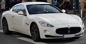 Archivo:Maserati Granturismo - Flickr - Alexandre Prévot (9) (cropped)