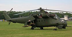 Archivo:Mi-24 4