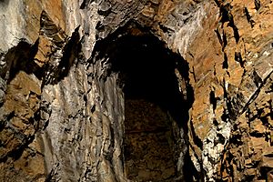 Archivo:Mines de Bellmunt del Priorat - 12
