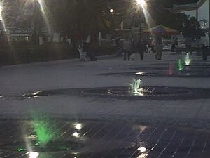 Archivo:Plaza Rodrigo Gómez