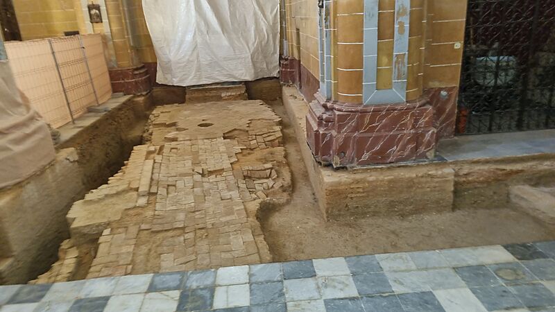 Restos arqueológicos antigua iglesia 20221017