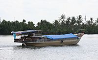 Archivo:River Boat Vietnam