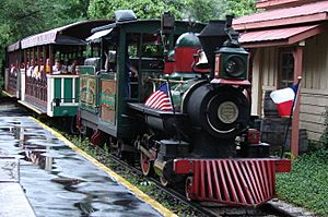Archivo:SixFlagsTrain-4027